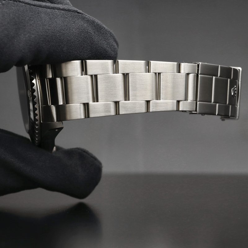 2011 Rolex Submariner 14060M Random Serial Box & Papers - Image 11