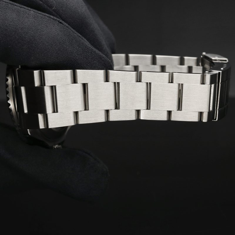2003 Rolex Submariner 16610 Box & Papers - Image 12