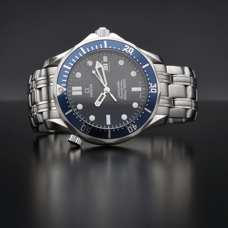 1998 Omega Seamaster 300M Quartz 25418000 Blue "Wave" Dial - Image 3