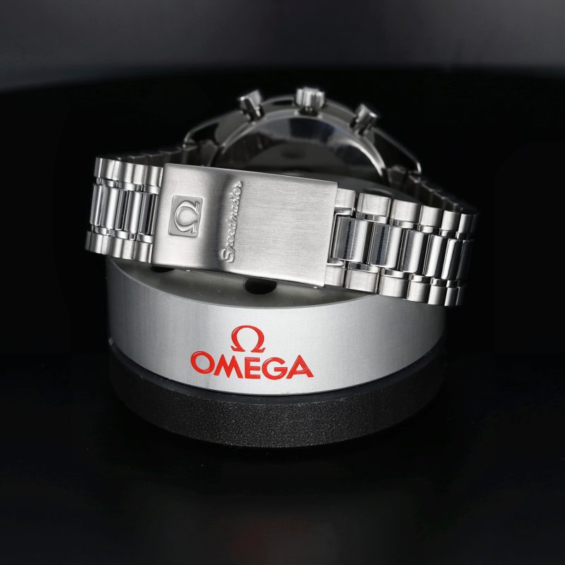 1998 Omega Speedmaster Automatic Reduced 35105000 with Box and Card Serviced! - Image 4