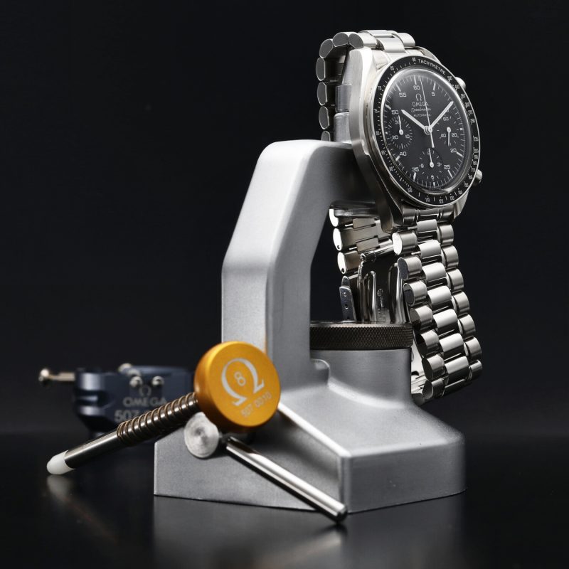 1998 Omega Speedmaster Automatic Reduced 35105000 with Box and Card Serviced! - Image 8