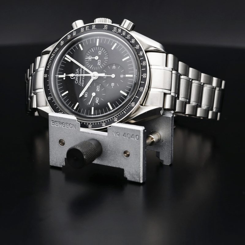 1998 Omega Speedmaster Professional Moonwatch ref. 35705000 with Original Box and Card. Serviced - Image 5