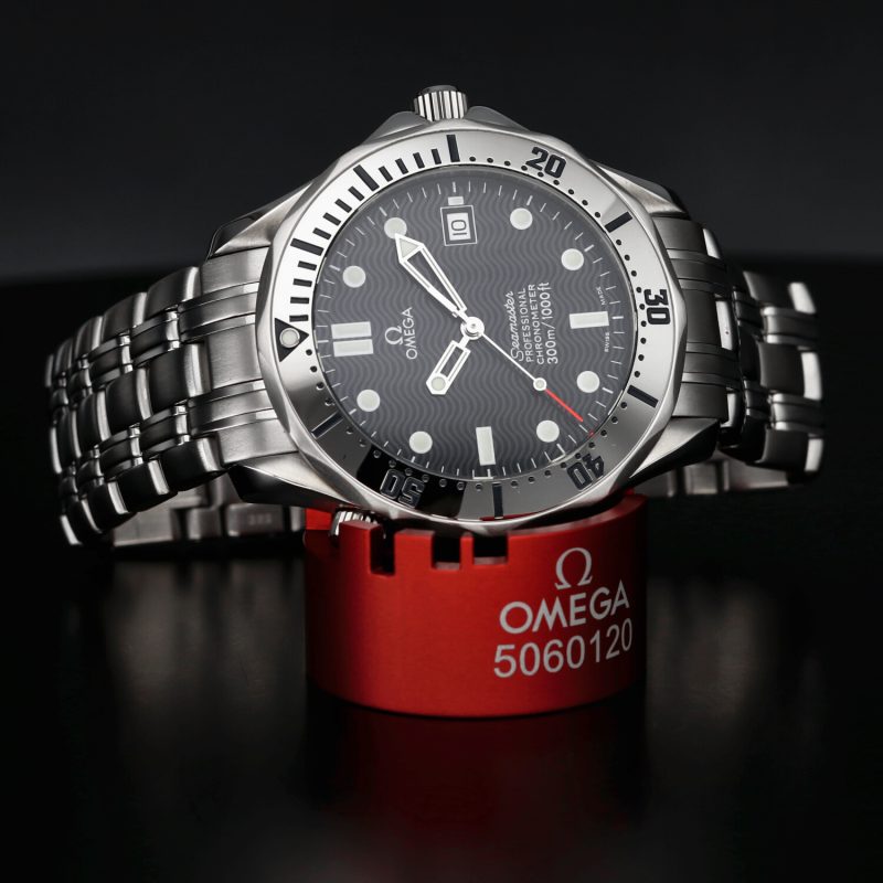1998 Omega Seamaster 300M Chronometer 25318000 Automatic SS 41mm Blue Navy Wave Dial with Box & Card - Image 5