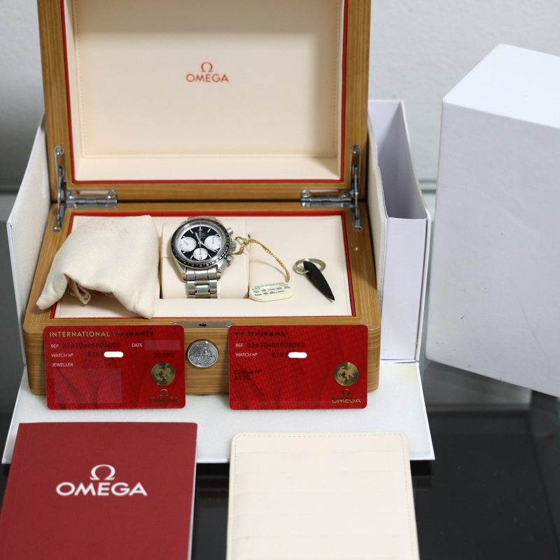 2021 Omega Speedmaster Co-Axial Racing Automatico 32630405001002 con Scatola e Garanzia Originale Condizioni di NOS - immagine 14