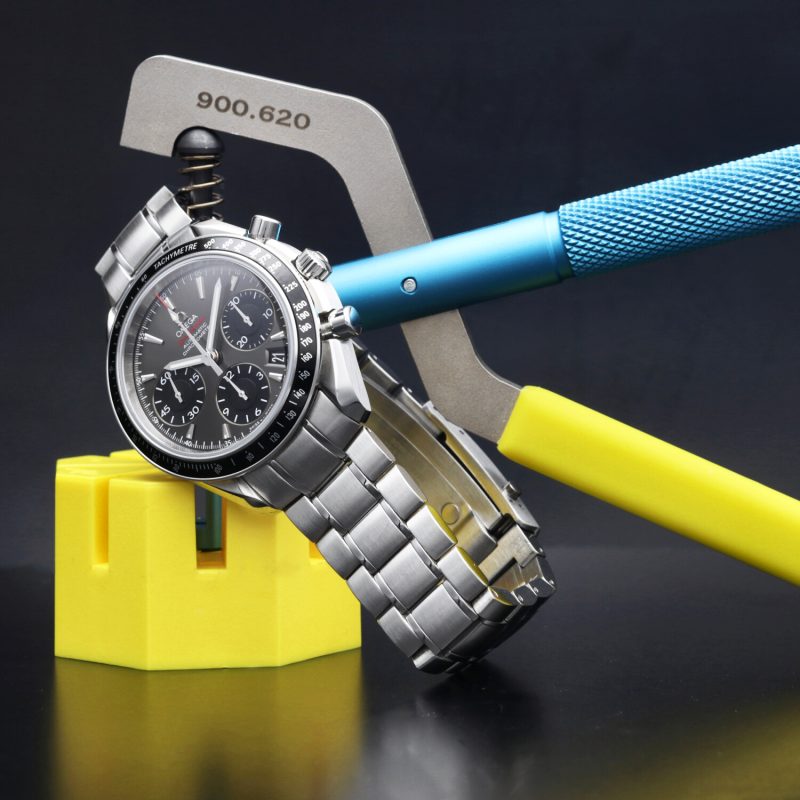 2021 Omega Speedmaster Date Chronometer 32330404006001 Acciaio 40mm Quadrante Grigio con Scatola e Granzia - immagine 9