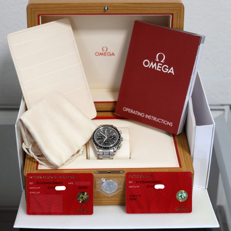 2021 Omega Speedmaster Date Chronometer 32330404006001 Acciaio 40mm Quadrante Grigio con Scatola e Granzia - immagine 14