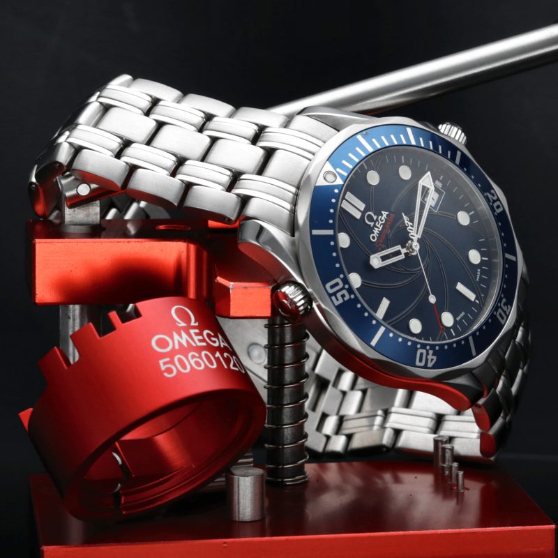 ca. 2006 Omega Seamaster Diver 300M ref. 22268000 James Bond 007 Casino Royale con Scatola e Garanzia - Revisionato Omega - immagine 5