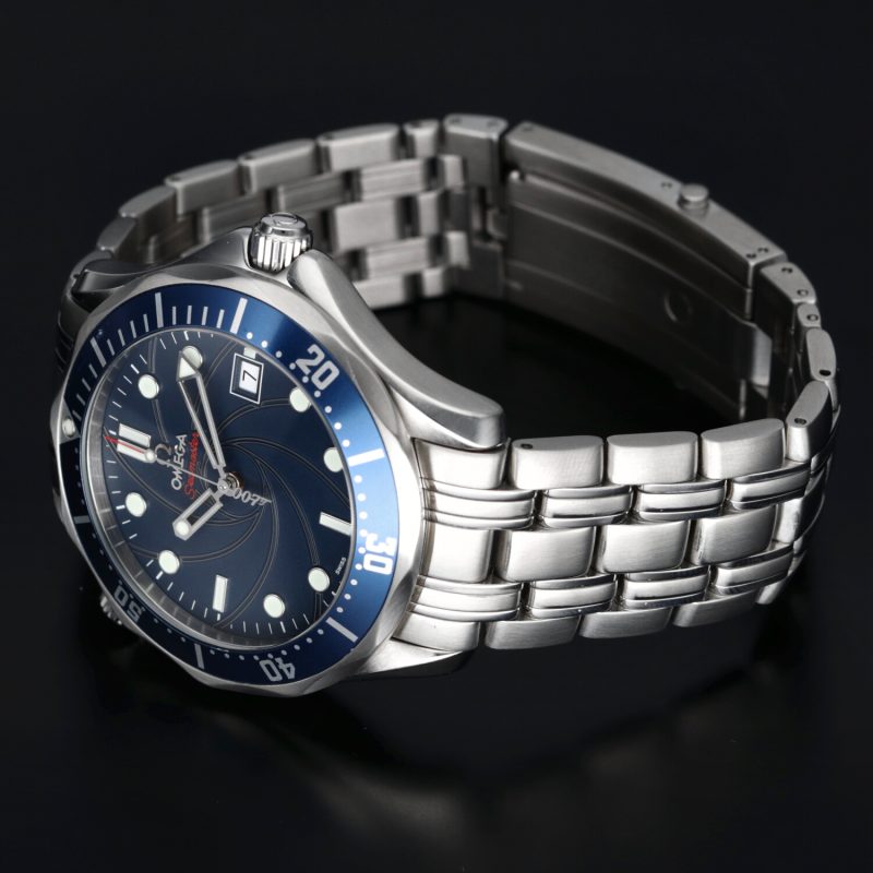 ca. 2006 Omega Seamaster Diver 300M ref. 22268000 James Bond 007 Casino Royale con Scatola e Garanzia - Revisionato Omega - immagine 14