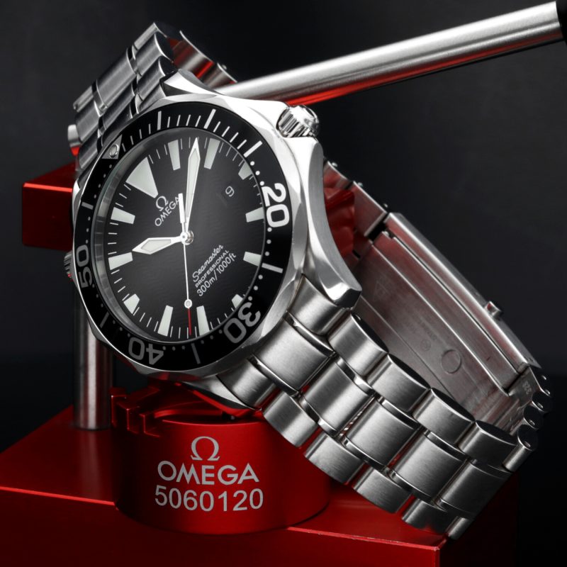 2007 Omega Seamaster Professional 300M 22645000 Quartz 41mm Black Wave Dial with Original Omega Box and Warranty - Image 10