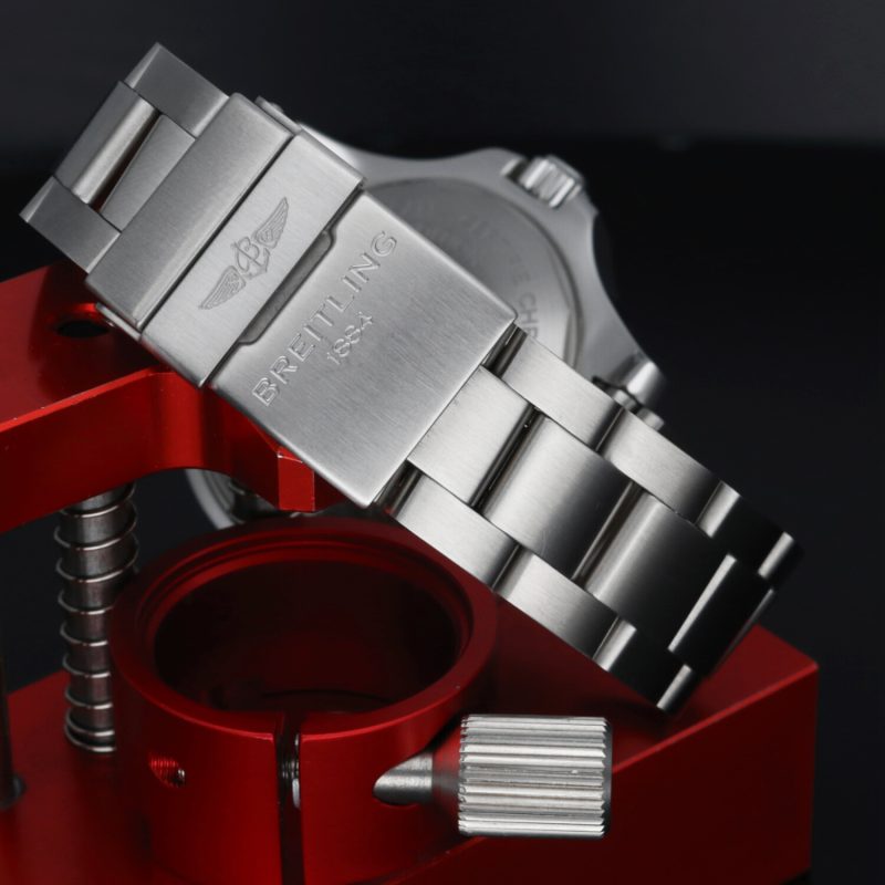 2022 Unworn Breitling SuperOcean Automatic 42 Japan Limited Edition ref. A173661A1C1A1 - Image 7