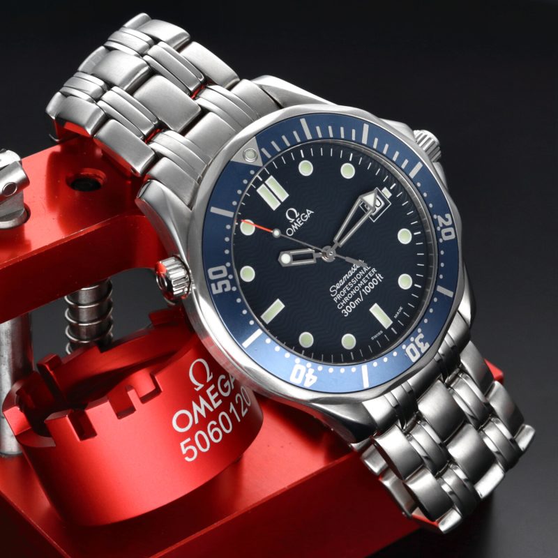 ca. 2005 Omega Seamaster Diver 300M ref. 25318000 James Bond - Omega Serviced - Image 4