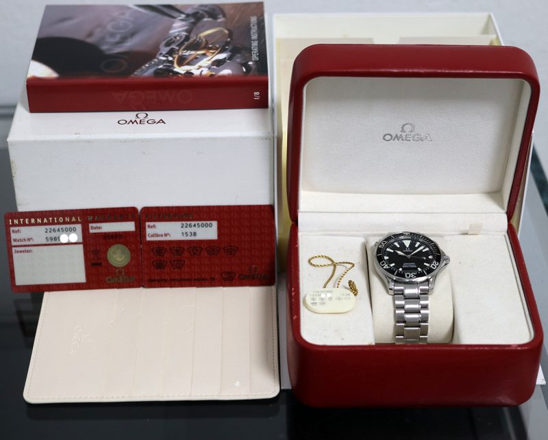 2005 ca. Omega ref. 22645000 Seamaster 300M Quarzo 41 mm Scatola e Garanzia Originale - immagine 16