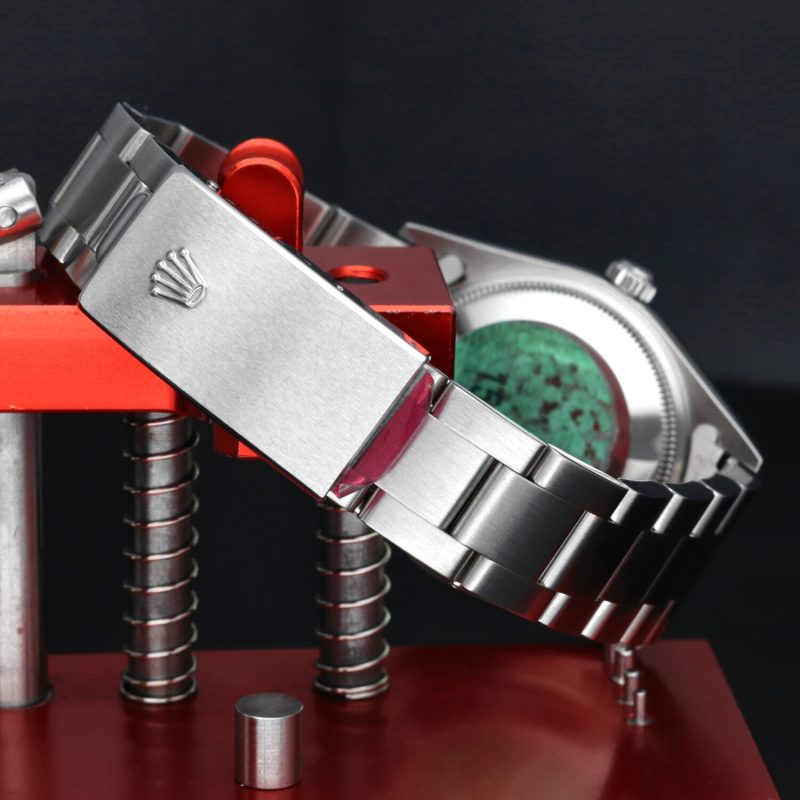 2004 Rolex ref. 15200 Oyster Perpetual Date 34 mm Mai Indossato con Scatola e Garanzia Originale - immagine 6