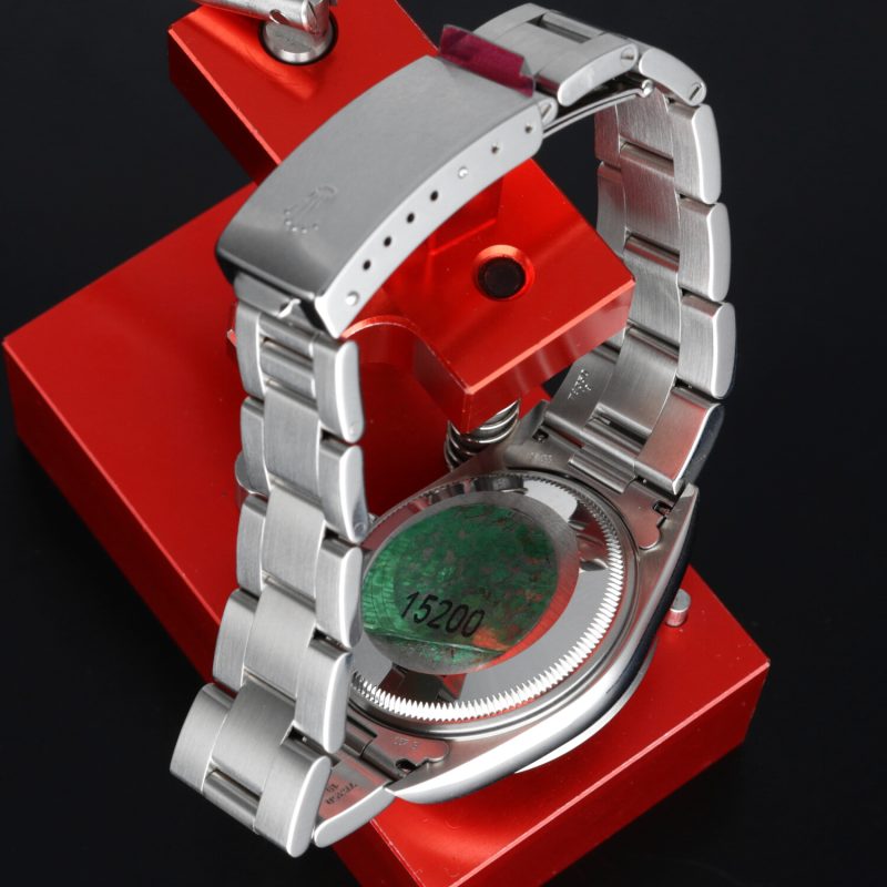 2004 Rolex ref. 15200 Oyster Perpetual Date 34 mm Mai Indossato con Scatola e Garanzia Originale - immagine 8