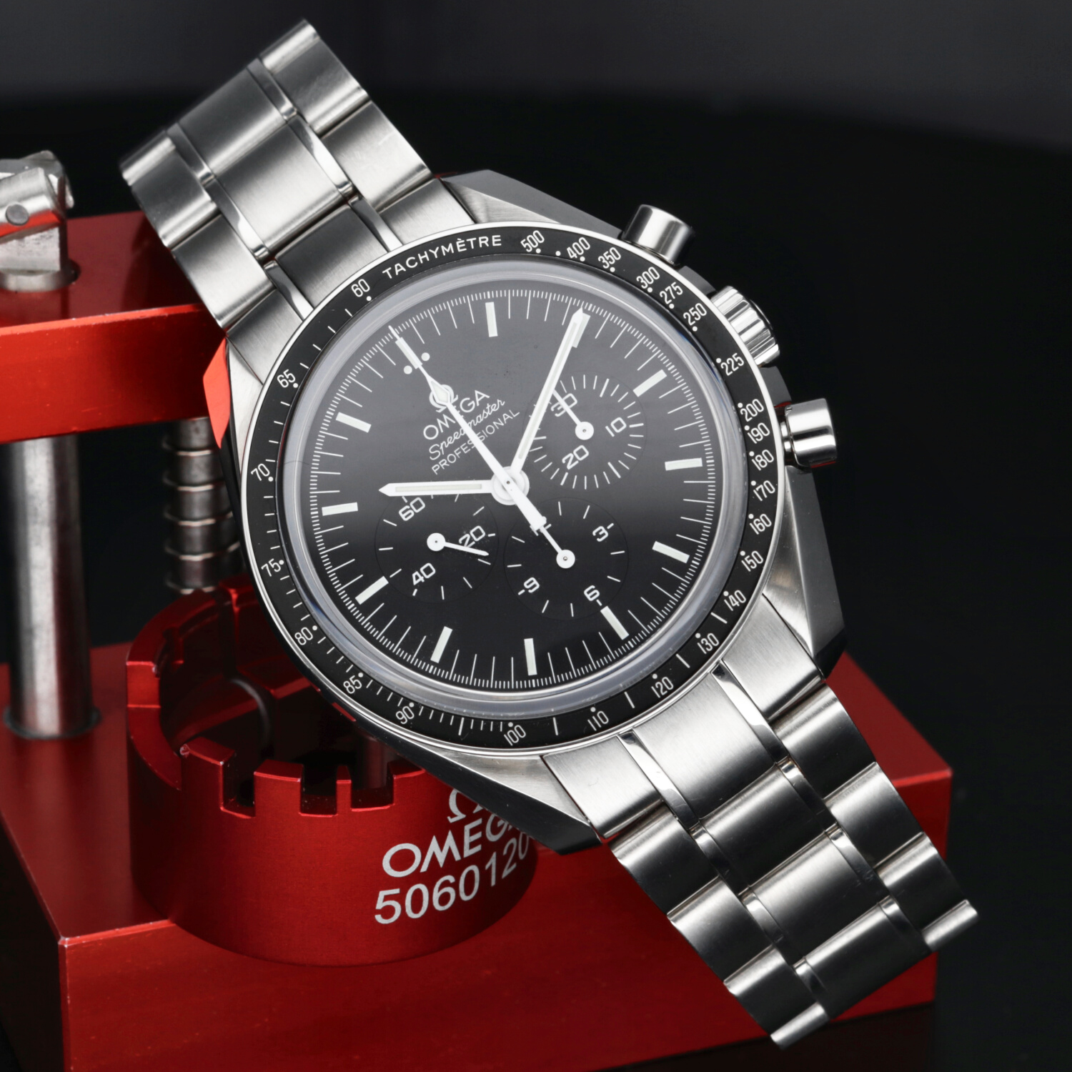 Omega speedmaster on sale 31130423001006