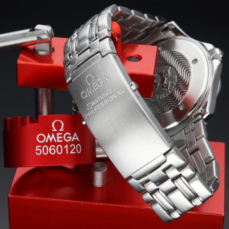 Omega ref. 25318000 Bond Seamaster 300M Automatico 41 mm - immagine 8