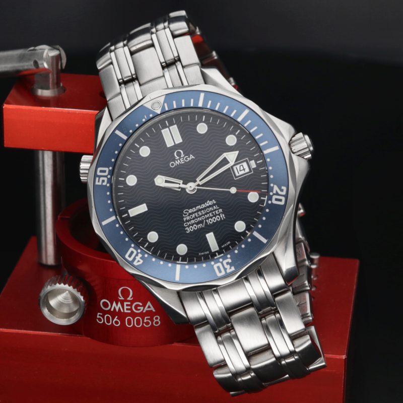 2002 ca. Non Lucidato Omega ref. 25318000 Bond Seamaster 300M Automatico 41 mm. Scatola, Libretto, Garanzia - immagine 5