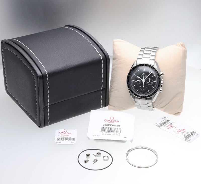 2005 Omega 35705000 Speedmaster Professional "The Moon Watch" Handwound 42 mm Omega Serviced - Image 16