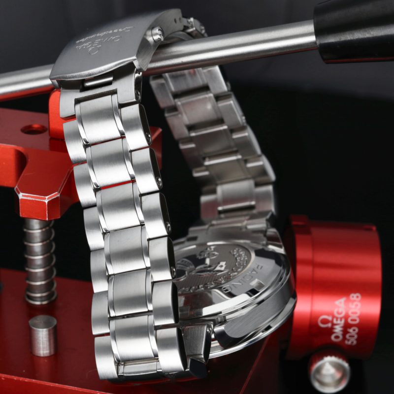 2022 Mai Lucidato Omega 32630405001001 Speedmaster Racing Co-Axial Chronograph 40mm Scatola, Garanzia, Libretto, Cartellino - immagine 8