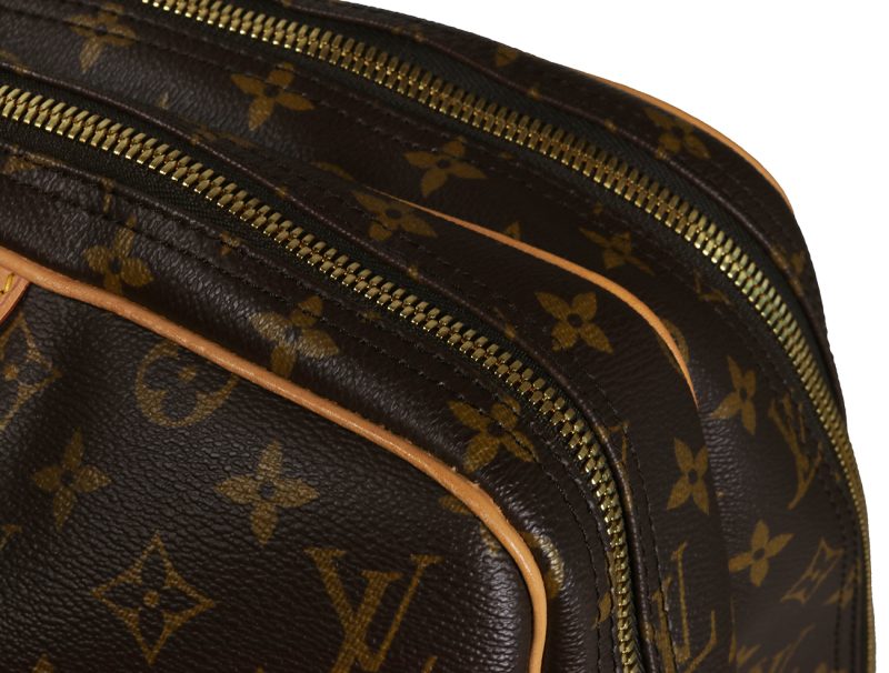 Pre-Loved Borsa da Viaggio Louis Vuitton Alize M41392 Tela Monogram Marrone - immagine 6