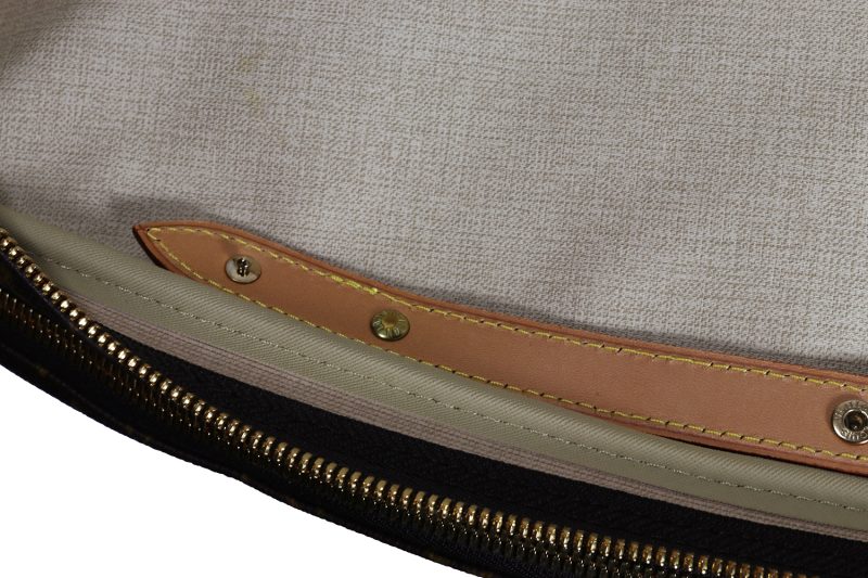 Pre-Loved Borsa da Viaggio Louis Vuitton Alize M41392 Tela Monogram Marrone - immagine 18