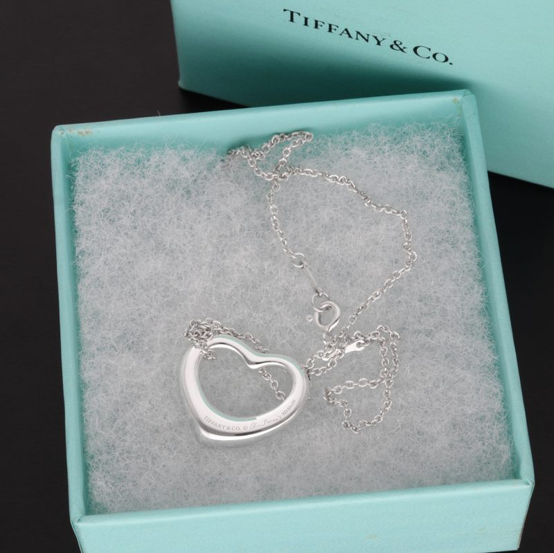 Pre-Loved Tiffany & Co. Open Heart Elsa Peretti Necklace Silver 925 - Image 5
