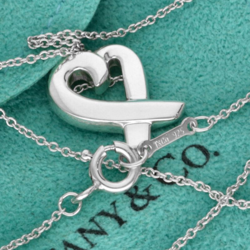 Pre-Loved Tiffany & Co. Collana Argento con Pendente Loving Heart Paloma Picasso con Scatola e Dust Bag - immagine 10