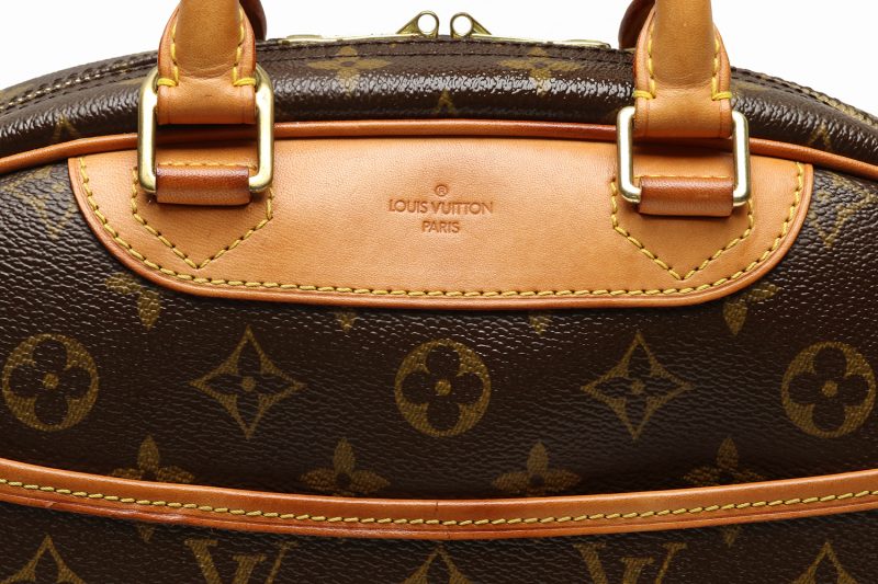 Louis Vuitton Trouville M42228 Monogram Canvas Handbag - Image 13