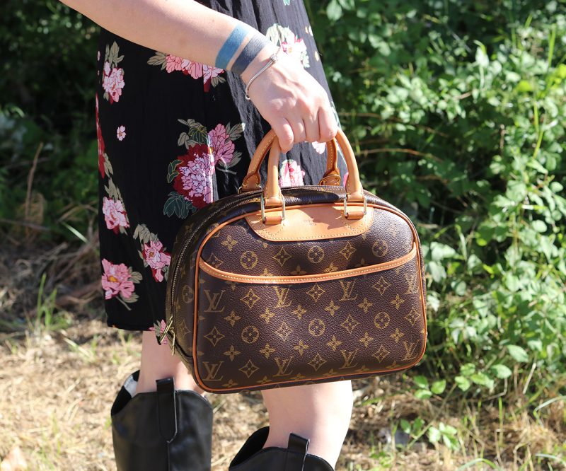 Louis Vuitton Trouville M42228 Monogram Canvas Handbag - Image 4