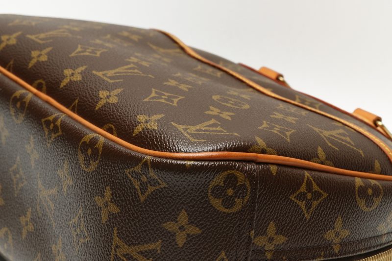 Louis Vuitton Trouville M42228 Monogram Canvas Handbag - Image 9