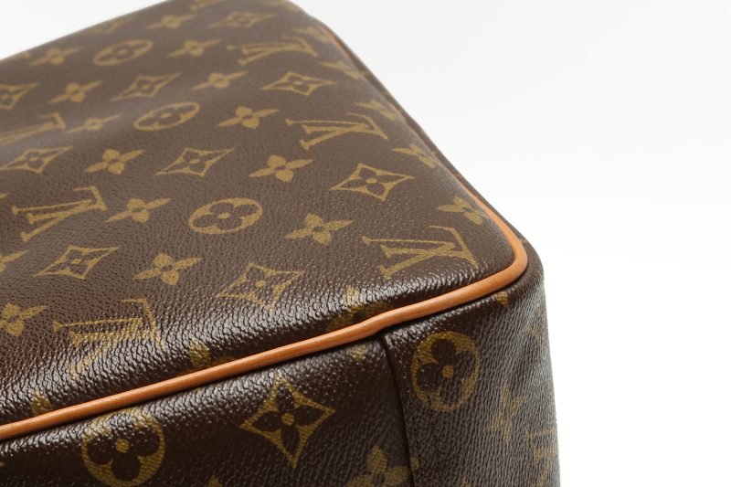 Louis Vuitton Trouville M42228 Monogram Canvas Handbag - Image 10