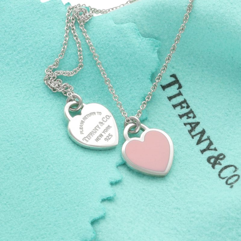 Tiffany & Co. Collezione Return to Tiffany Collana Argento con Doppio Pendente a Forma di Cuore - immagine 8