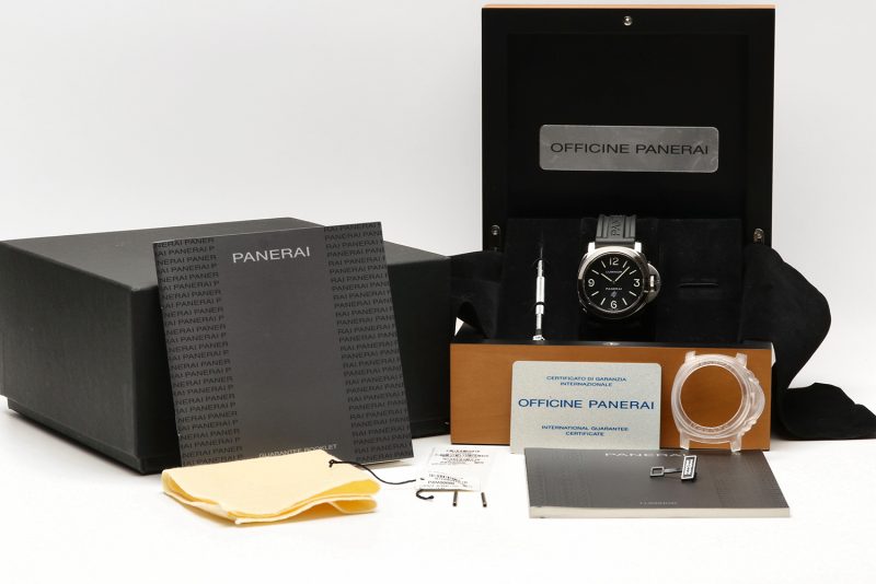 2015 Unworn Panerai PAM00000 Luminor Base Logo Hand-wound 44 mm  Box and Papers - Image 16