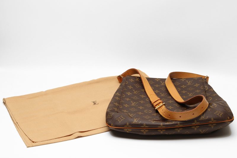 Borsa Louis Vuitton Monogram Musette Tango GM ref. M51256 - immagine 8