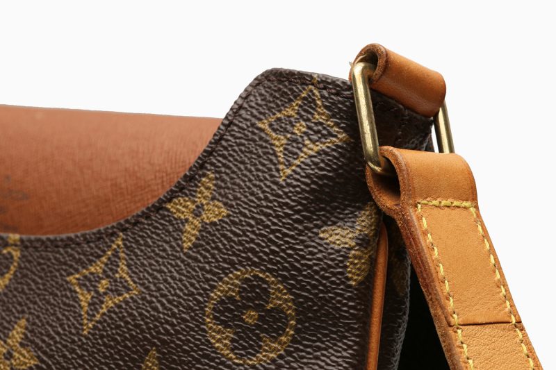 Borsa Louis Vuitton Monogram Musette Tango GM ref. M51256 - immagine 14