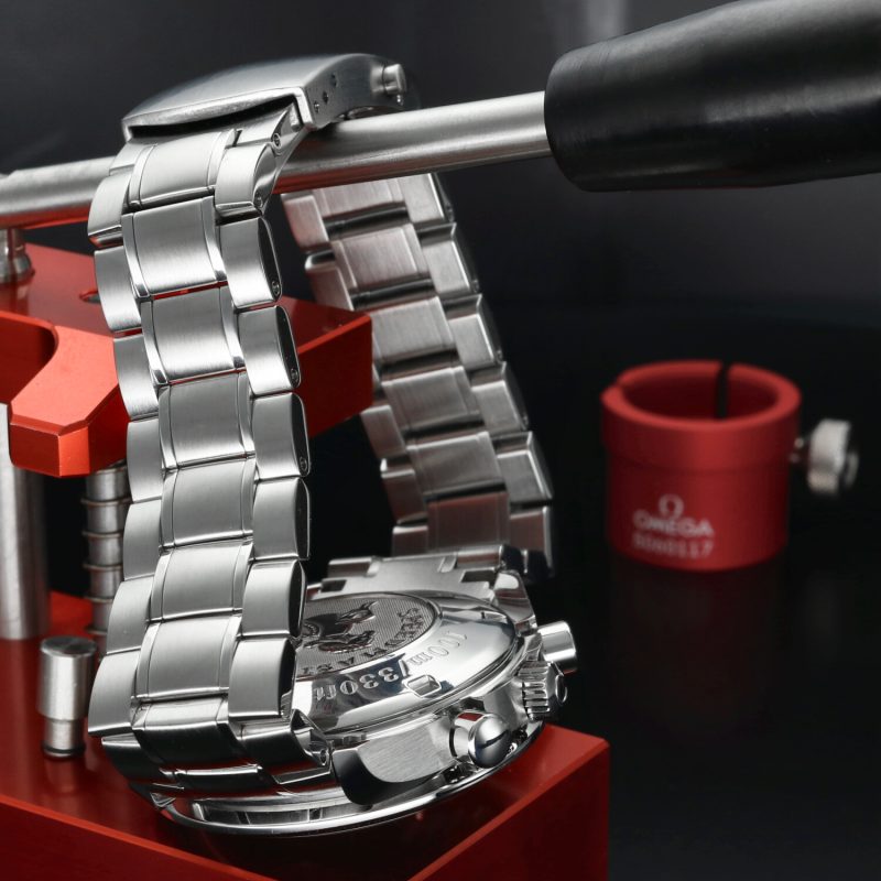 2014 ca. Omega 32105200 Speedmaster Data Automatico 40mm Casinò Dial, Scatola e Garanzia + Revisione Omega - immagine 11