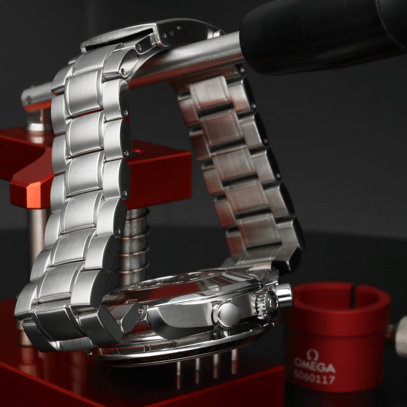 2014 ca. Omega ref. 32205000 Speedmaster Triple Date Automatico Acciaio su Acciaio 40 mm Scatola e Garanzia - immagine 10