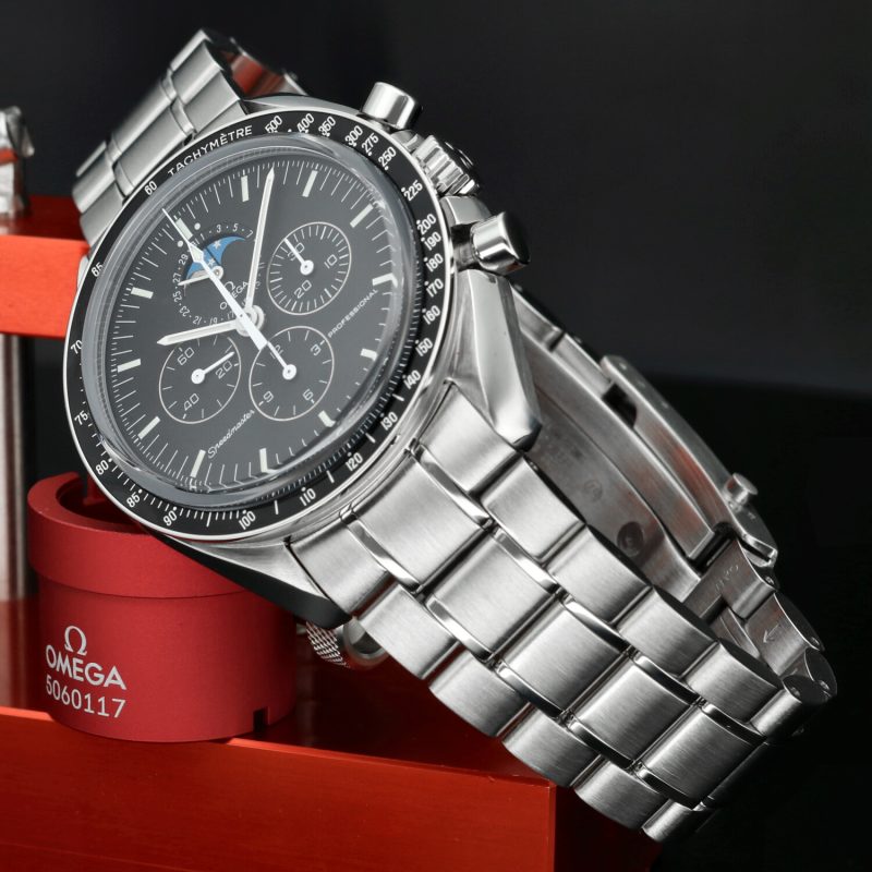 2004 Omega Speedmaster Professional Moonwatch Moonphase 3576.50.00 Manual Wind Moon Phases Omega Serviced with Box and Warranty - Image 4