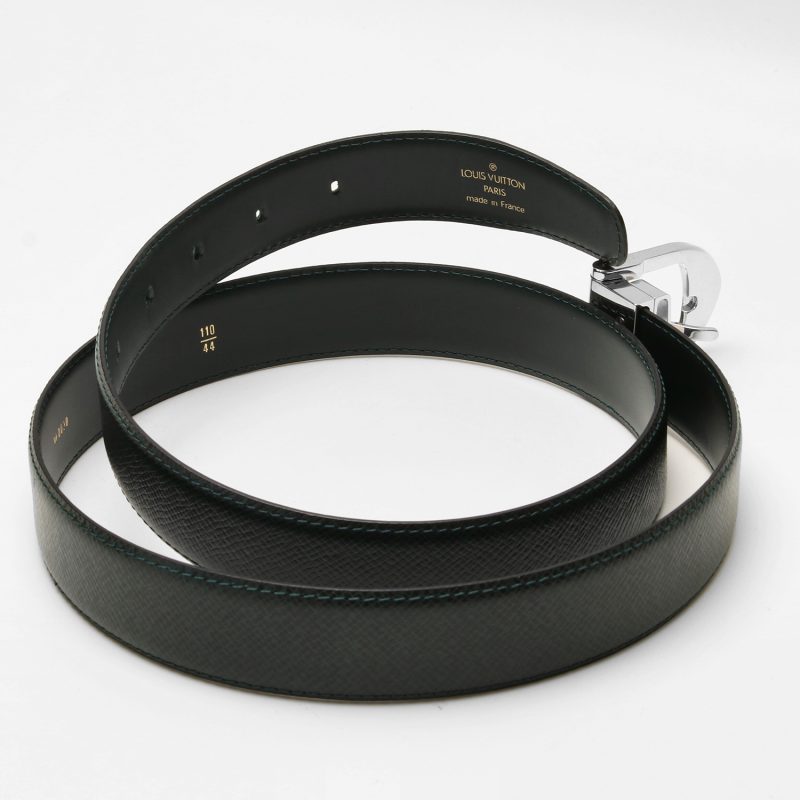 Louis Vuitton Men’s Belt Dark Green Taïga Leather Silver Buckle 110 cm - Image 5