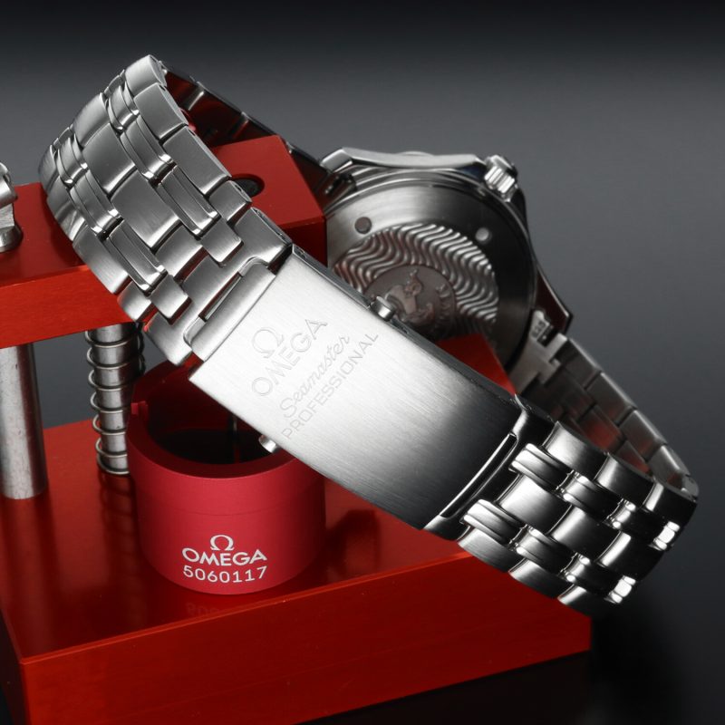 circa 1999 Omega Seamaster 300M "Bond" 25318000, 41mm - Certified Omega Service - Image 8