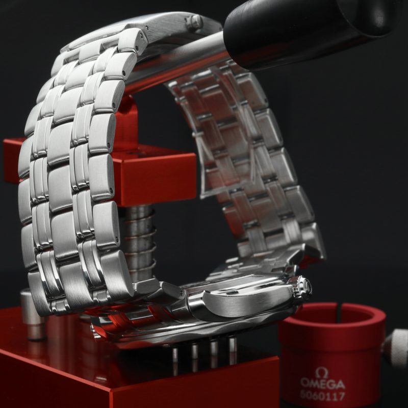 circa 1999 Omega Seamaster 300M "Bond" 25318000, 41mm - Certified Omega Service - Image 10