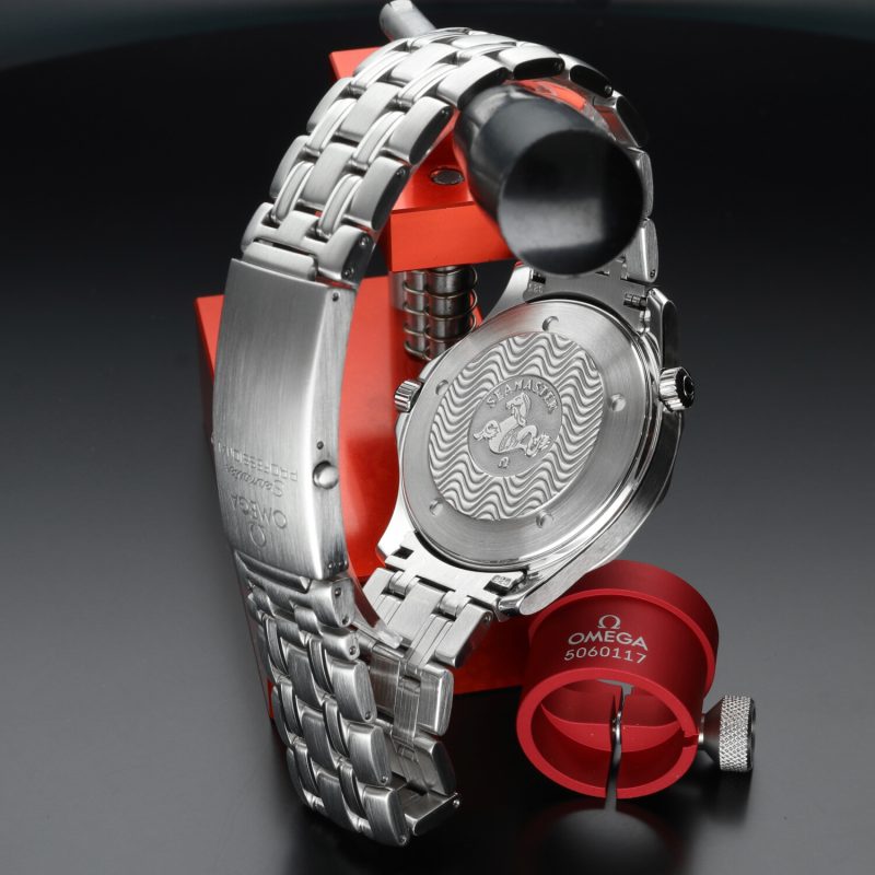 circa 1999 Omega Seamaster 300M "Bond" 25318000, 41mm - Certified Omega Service - Image 11