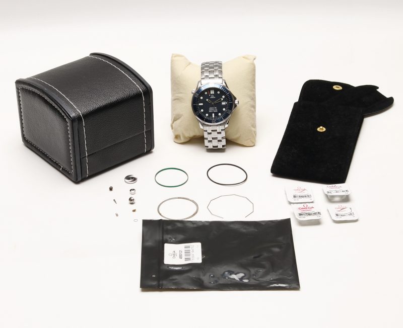 circa 1999 Omega Seamaster 300M "Bond" 25318000, 41mm - Certified Omega Service - Image 16