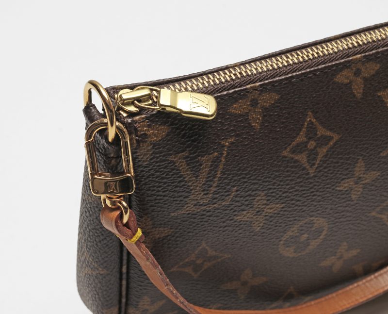 Louis Vuitton Monogram Pochette Accessoires M51980 - Image 12