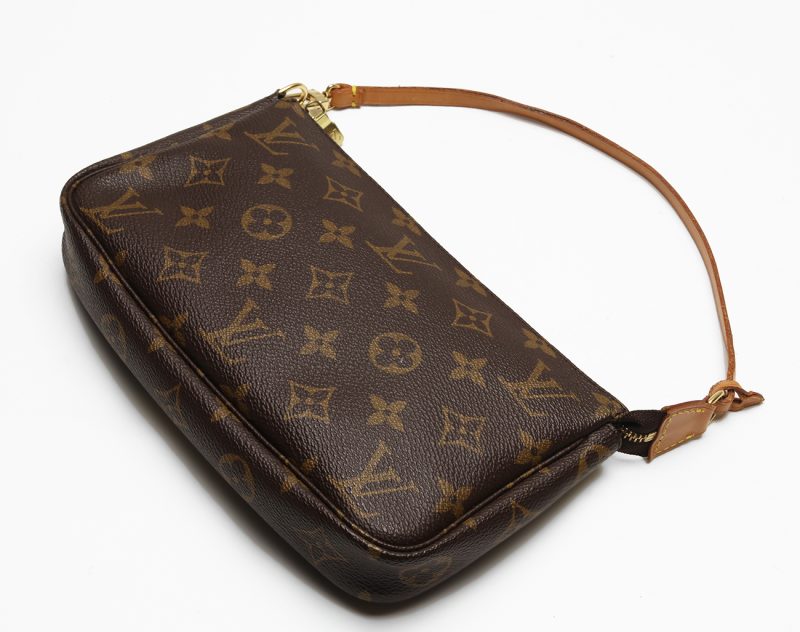 Louis Vuitton Monogram Pochette Accessoires M51980 - Image 9