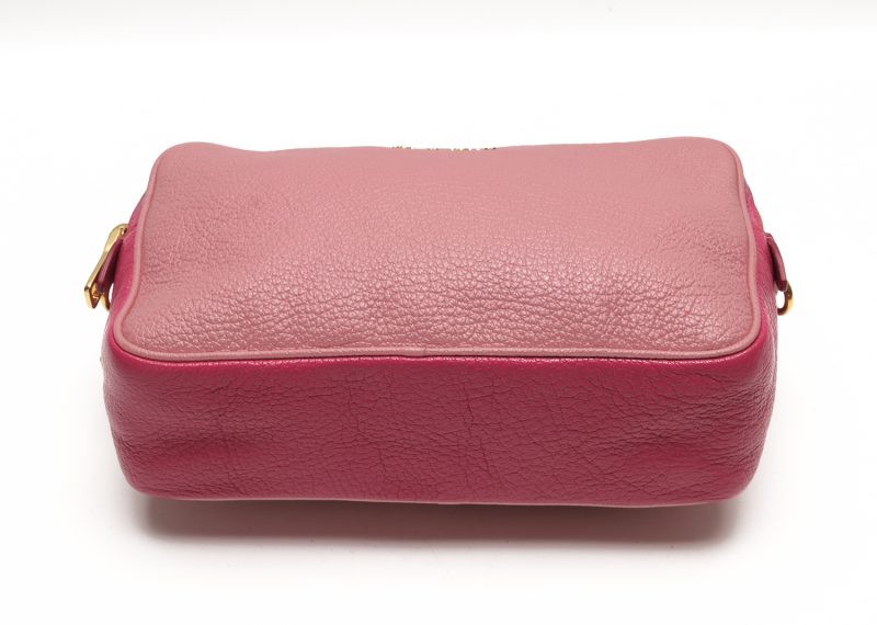 Miu Miu Borsa a Spalla in Pelle Rosa Bicolore - Pre Loved - immagine 11