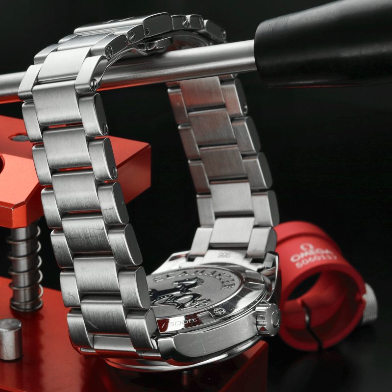 c. 2011 Omega Seamaster Aqua Terra 23110396106001 Quartz Unpolished Gray Teak Concept Dial - Image 9