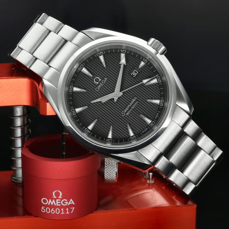 c. 2011 Omega Seamaster Aqua Terra 23110396106001 Quartz Unpolished Gray Teak Concept Dial - Image 2