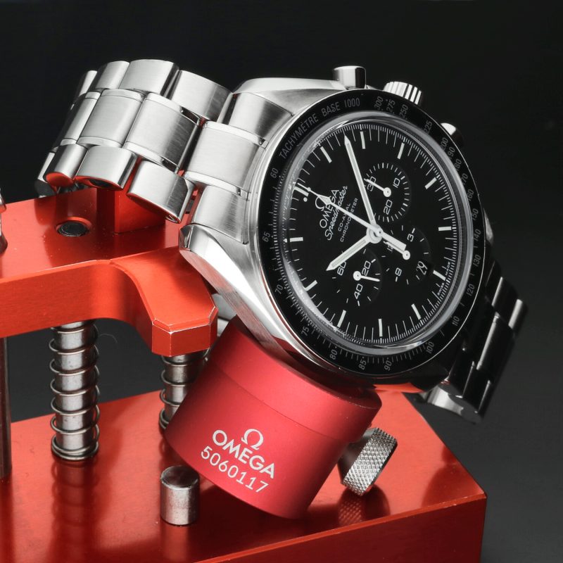 Omega Speedmaster Professional Moonwatch Co-Axial 311.30.44.50.01.002 – Box and Warranty 2015 – Certified Omega Service - Image 3