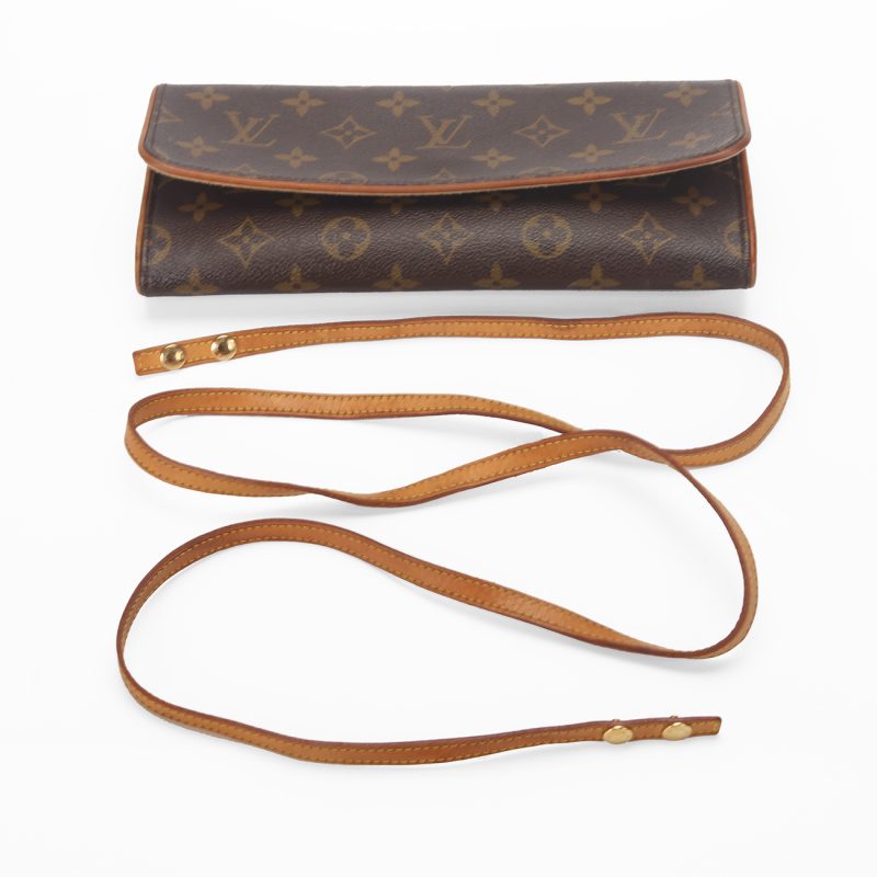 Louis Vuitton Monogram Pochette Twin GM M51852 Pre-Loved 1999 - Image 15